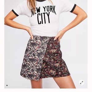 Free people mini skirt sz Medium NWOT